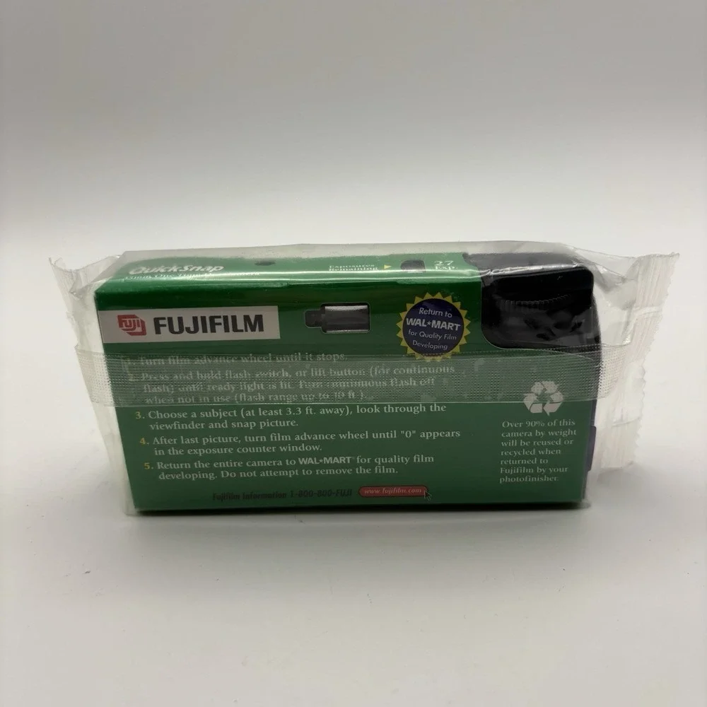 NEW FujiFilm QuickSnap Flash 35mm Single Use Camera 03-2007‎